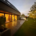 Villa Pikadi By The Baltic Sea