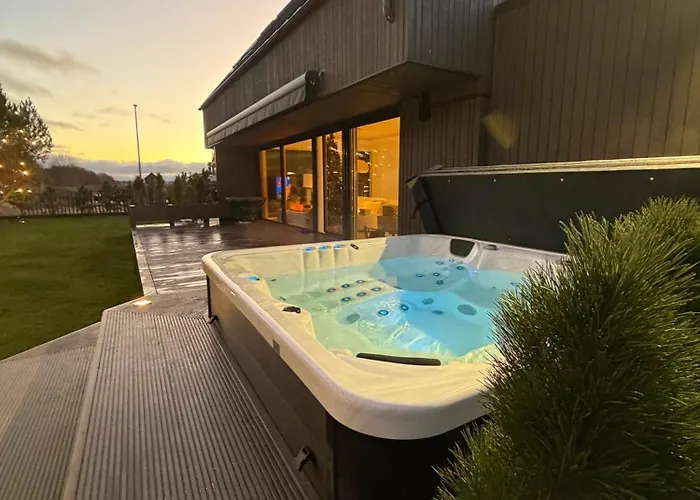 Pikadi By The Baltic Sea Вілла Паланга